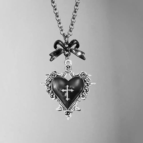 Gothic Y2K Thorn Rose Bow Heart Pendant Necklace Women's Retro Vampire Accessories Witch Party Jewelry Gift Choker